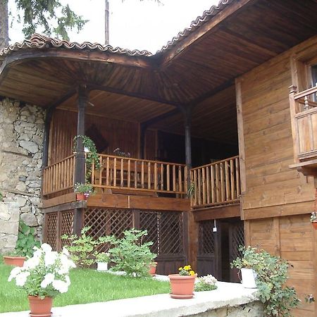 Sarafova Guest House Koprivshtitsa Exterior foto