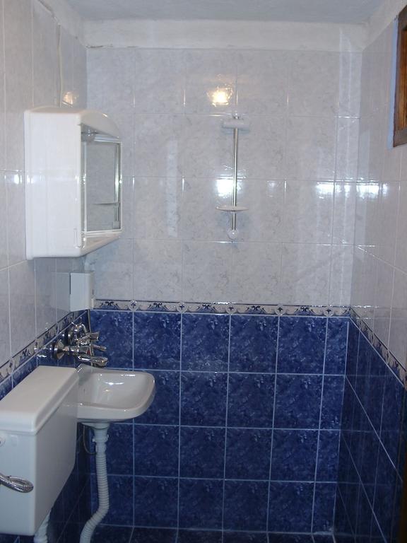 Sarafova Guest House Koprivshtitsa Quarto foto