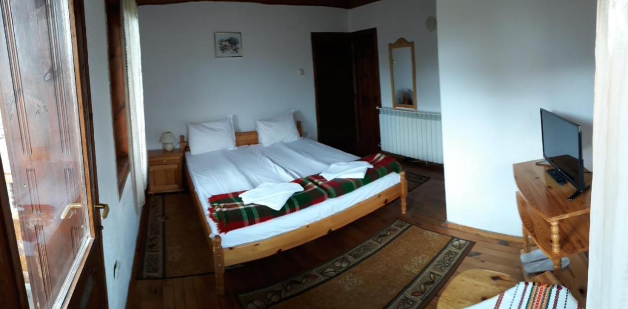 Sarafova Guest House Koprivshtitsa Exterior foto